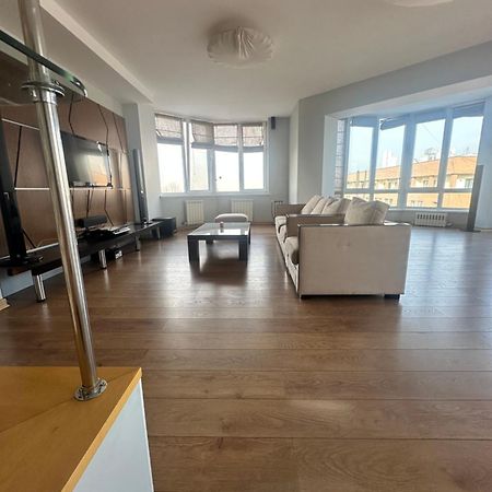 Whitefort Apartment Αλμάτι Εξωτερικό φωτογραφία